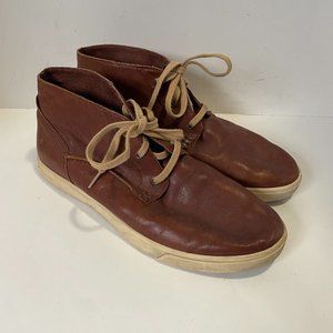 UGG Men's Brown Leather Chukka